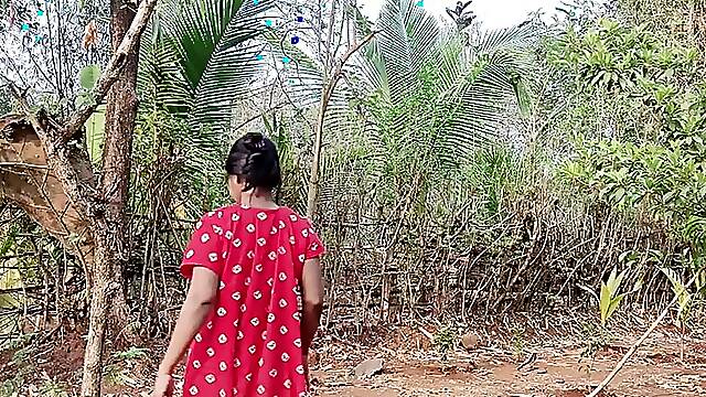 Beautiful village wife living lonely bhabi sex in outdoor fuck