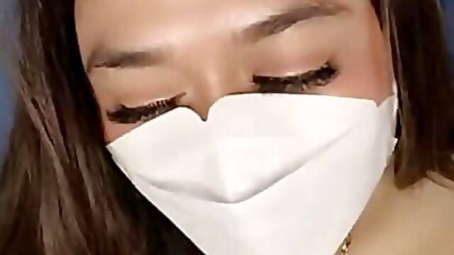 Viral asian girl horny and wet pussy needs big cock