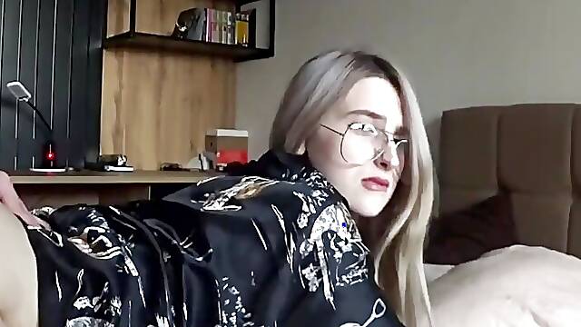 Fucked My Stepmom Girlfriend and Cum in Her Mouth - Anny Walker