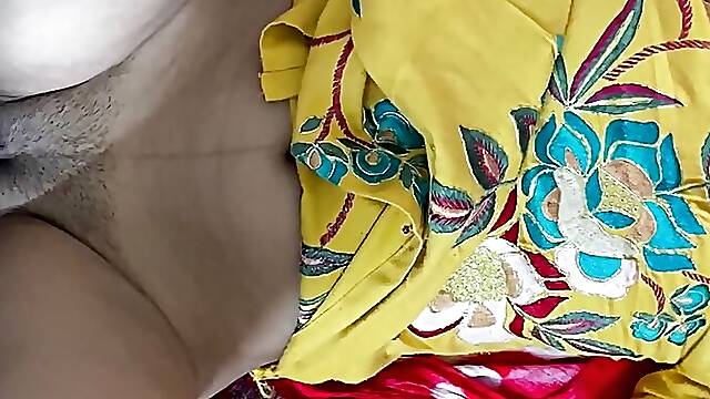 Desi villager bhabhi fuck with hindi audio porn video