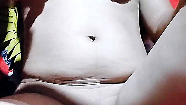A newly married couple only has breast sex. The beautiful chicks hijab is really enjoying, watch now