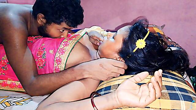 Rani bhabhi ko raat me bohat chod maje se