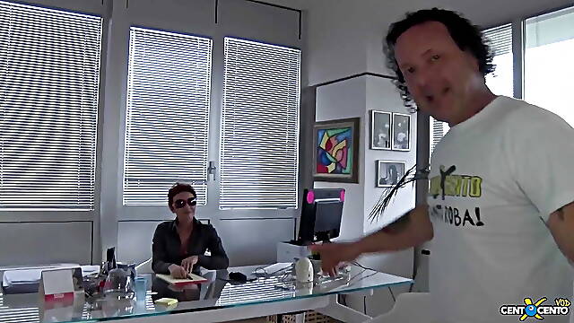 Sore knees from sweaty pumps (Full Movie)