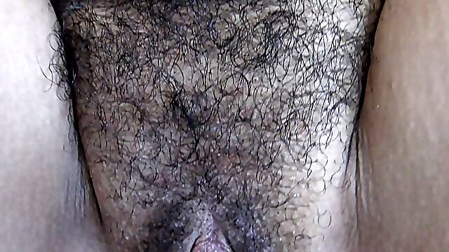 Kurdish prostitute offers anal sex in Germany - ASSHOLE CLOSEUP