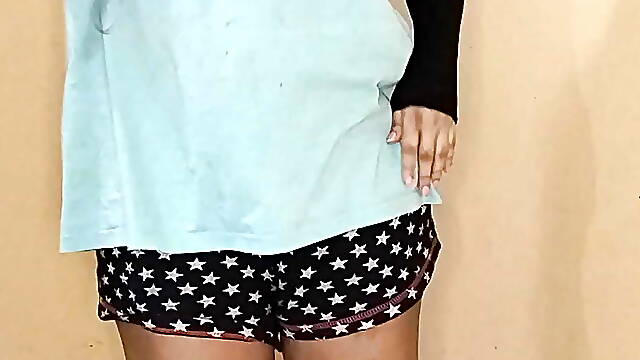 Pakistani Desi Hira Butt Hot mujra dance Punjabi