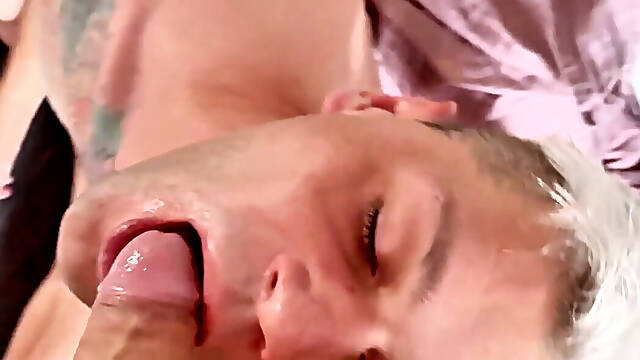 Deep sucking