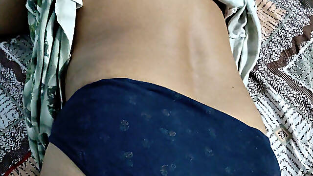 Wife fucked by her boyfriend at home, wife doing sex with her boyfriend, dollydilli