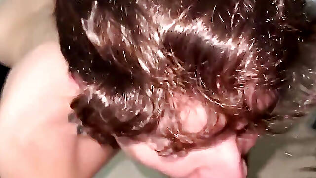 Swallowing My Straight Friends Cum, He Couldnt Hold It and Shot in My Mouth