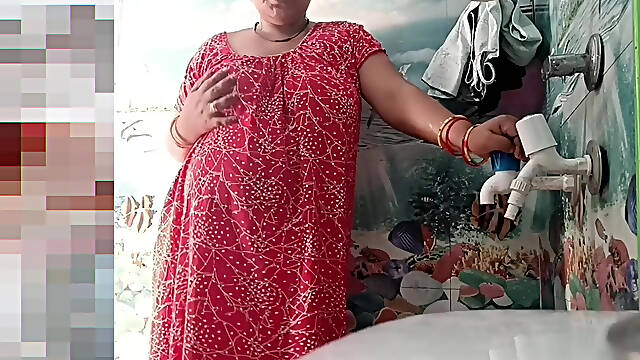 I m bath in bathroom with pussy fucking you guess ?