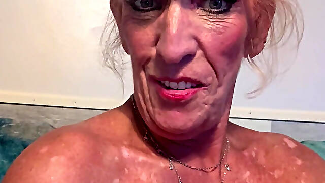 Lots of kinky bj &amp; pussy licking 😋