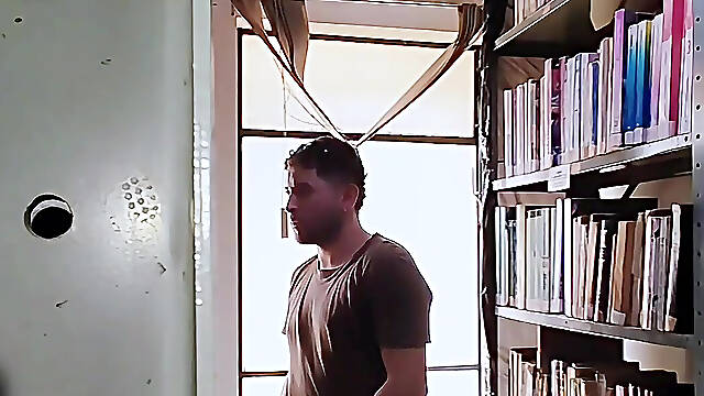 I Broke My Record for Reaching Orgasm in Front of People While Being Caught Inside the Library.