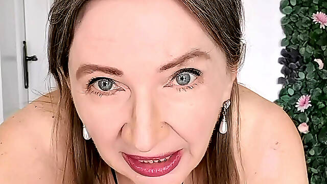 The hottest busty granny ever gives you jerk off instructions