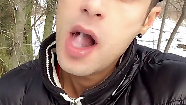 Cum Play on Tongue and Swallowing Load From Cruiser