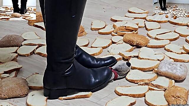 Careless Bread Crush in Flat Leather Boots