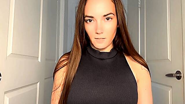 Weak Paypig For Goddess Sienna