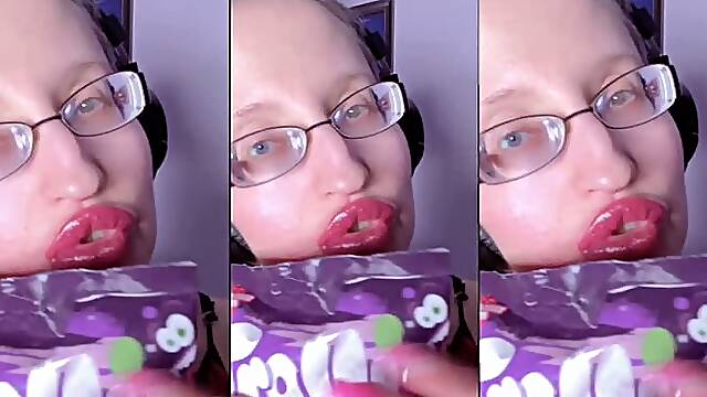 ASMR TEETH CANDY Eating - ASMR, EYE GLASSES, GIANESS, LIPSTICK , Big LIPS, MOUGH, FOOD, FACE FETISH, LONG NAILS