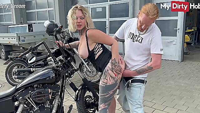 German amateur fucked in public by the biker