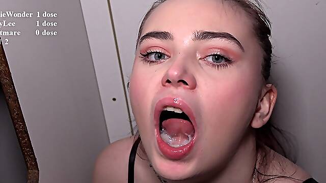 Mollylee & Graciewonder - Gloryhole Before Gangbang
