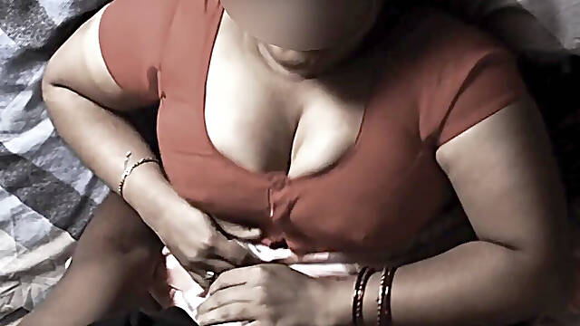 Desi Cheating Mallu Wife in Saree Blouse Rough Hardcore POV Fucking