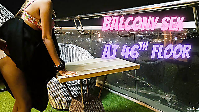 I Fulfilled My Fantasy by Having Sex on the Balcony. with a Delivery Boy. in Hindi Roleplay