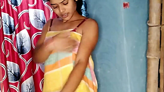 My Video Is Drees Changing