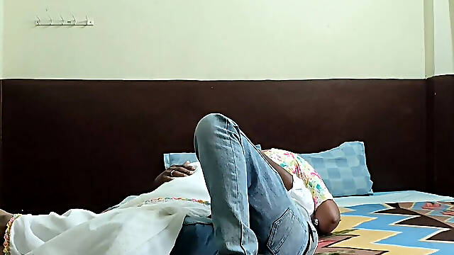 Uncut Wedding Anniversary Night in White Saree Full Video